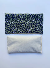 Load image into Gallery viewer, Holly Flannel Small Therapy Bag