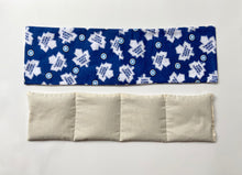 Load image into Gallery viewer, Maple Leafs Long Therapy Bag