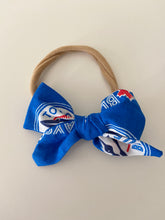 Load image into Gallery viewer, Toronto Blue Jays Classic Bow
