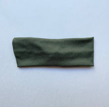 Load image into Gallery viewer, Olive Twist Headband
