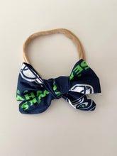 Load image into Gallery viewer, Seattle Seahawks Classic Bow
