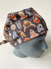 Load image into Gallery viewer, Animals Scrub Cap
