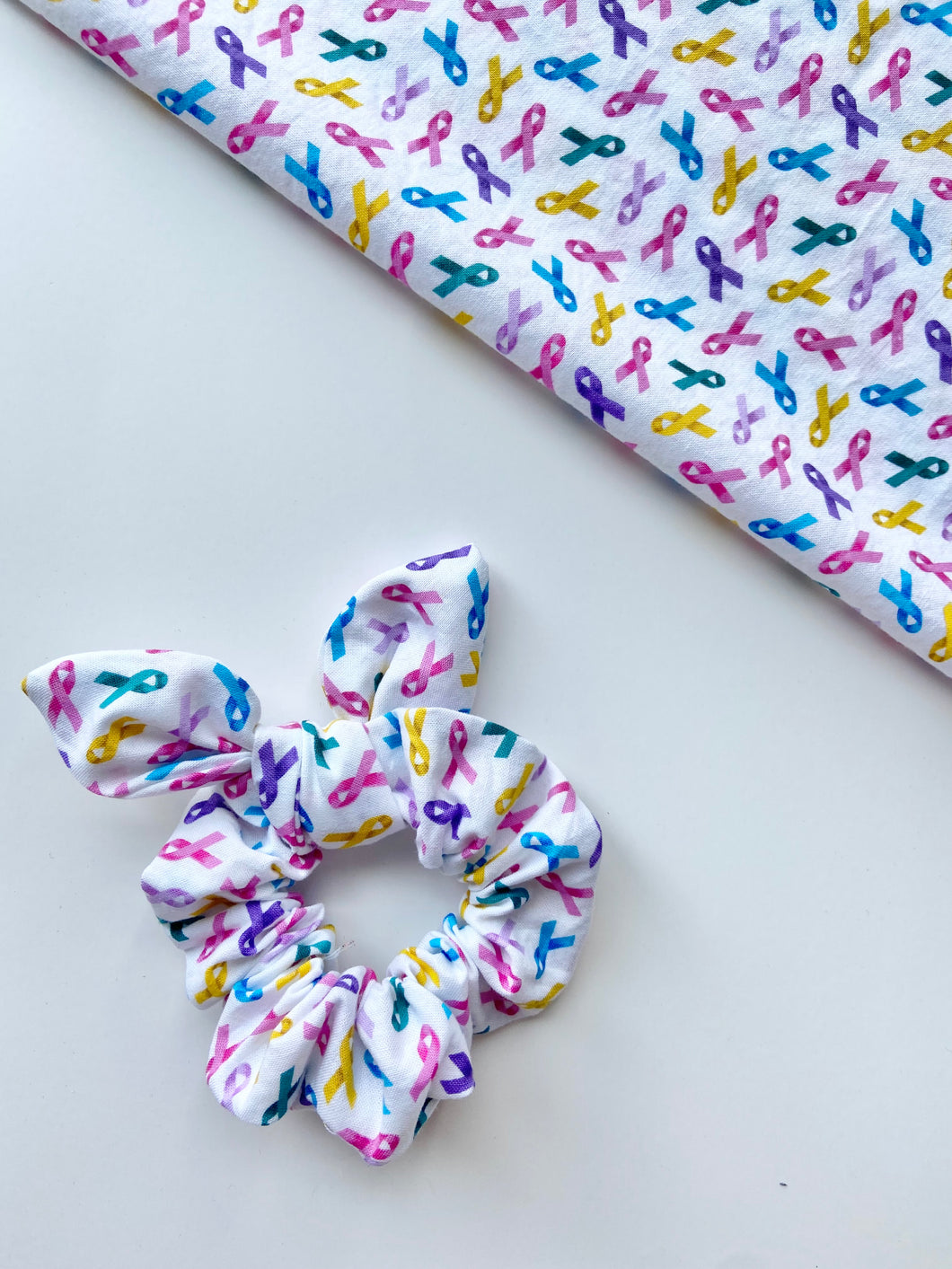 Ribbons Scrunchie with Bow