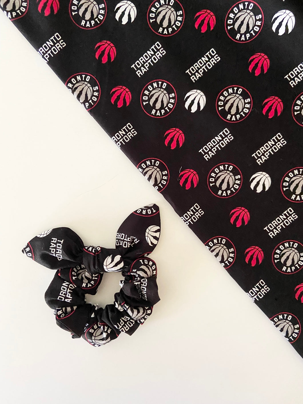 Black Toronto Raptors Scrunchie with Bow