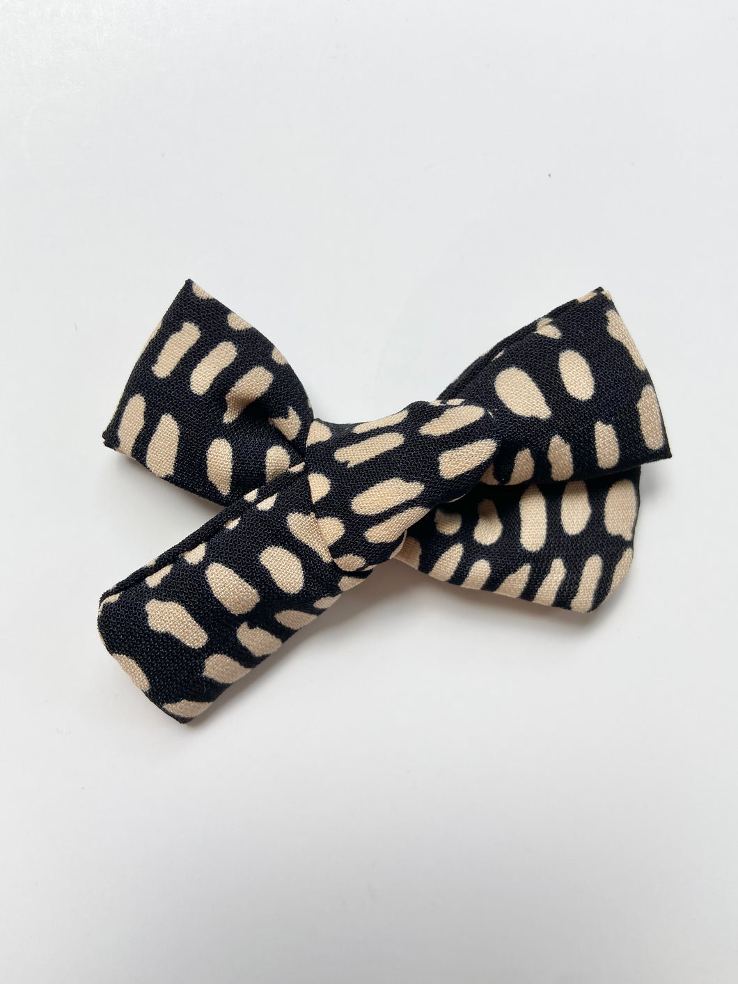 Speckled Black Classic Hair Bow