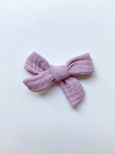 Load image into Gallery viewer, Lilac Gauze Classic Hair Bow
