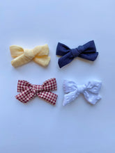 Load image into Gallery viewer, Farmer Hair Bow Set
