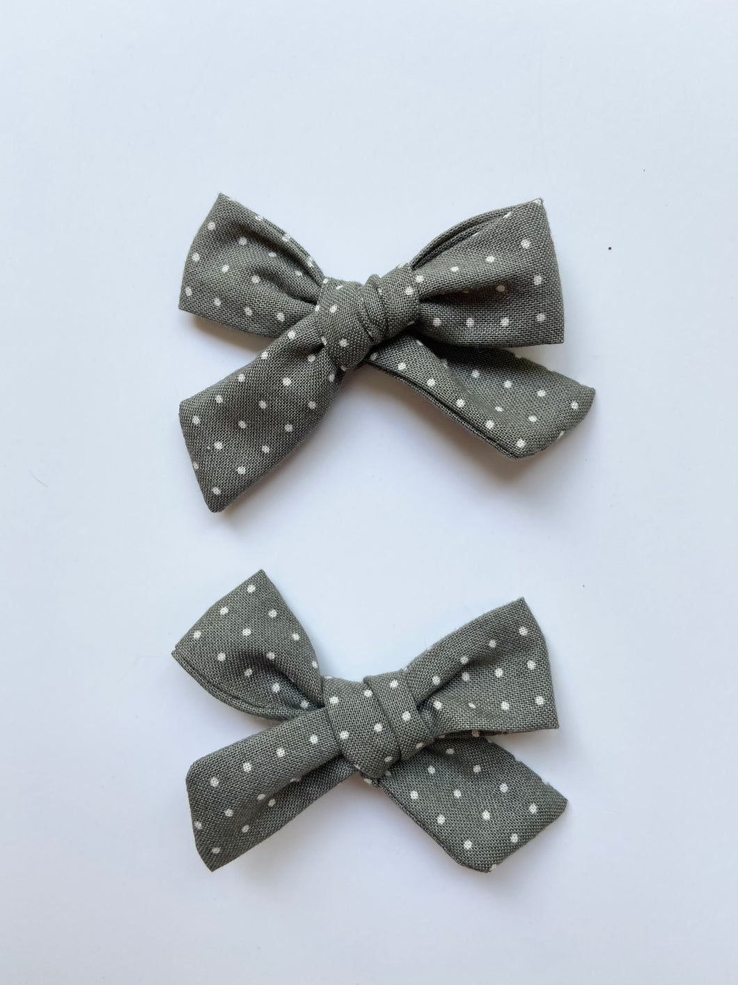 Green Dots Pigtail Hair Bow Set