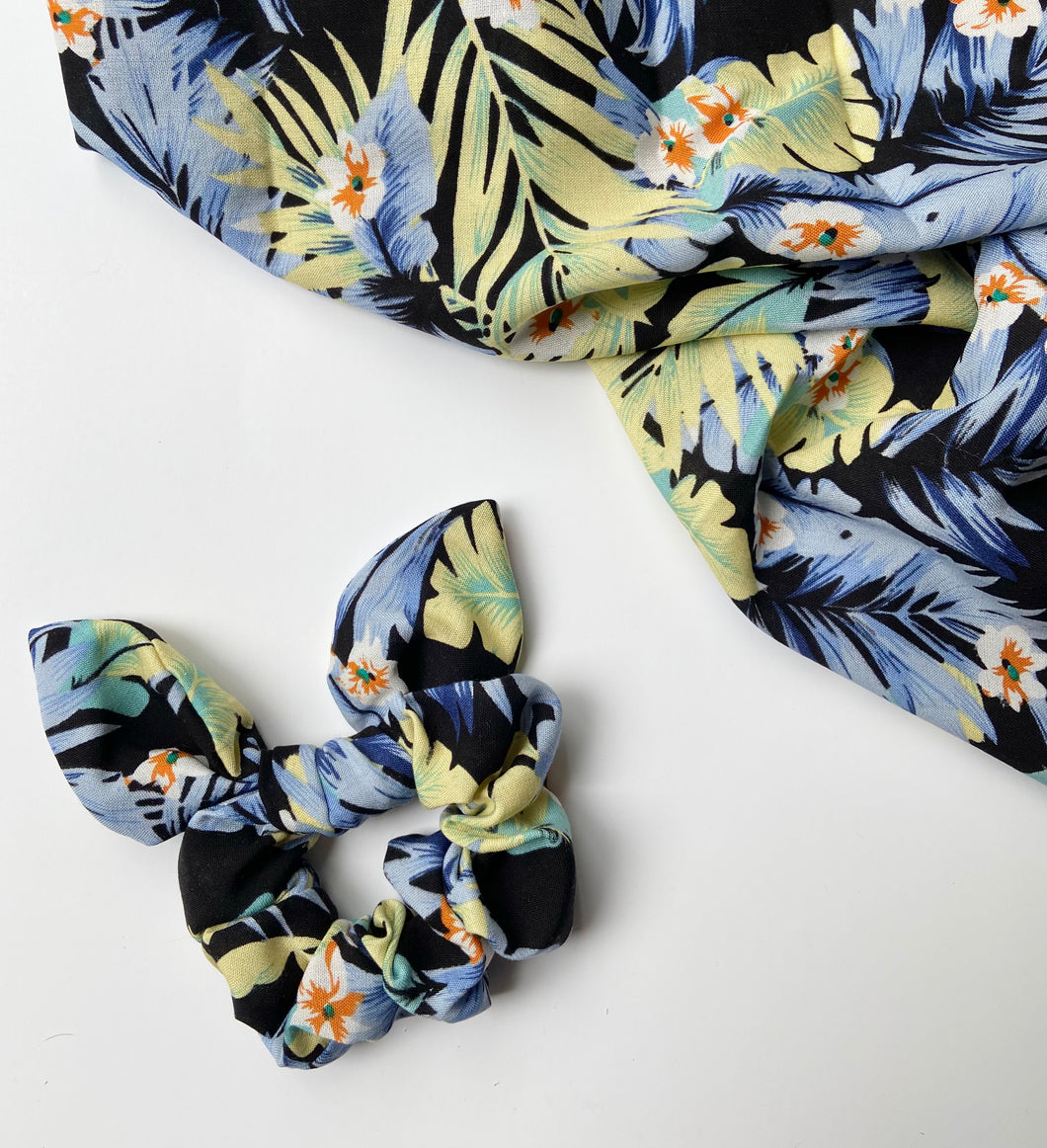 Dark Tropical Scrunchie with Bow