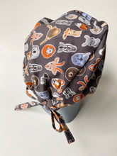 Load image into Gallery viewer, Animals Scrub Cap
