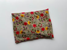 Load image into Gallery viewer, Floral Flannel Rectangle Therapy Bag
