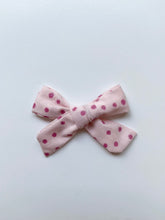 Load image into Gallery viewer, Pink Dots Classic Hair Bow
